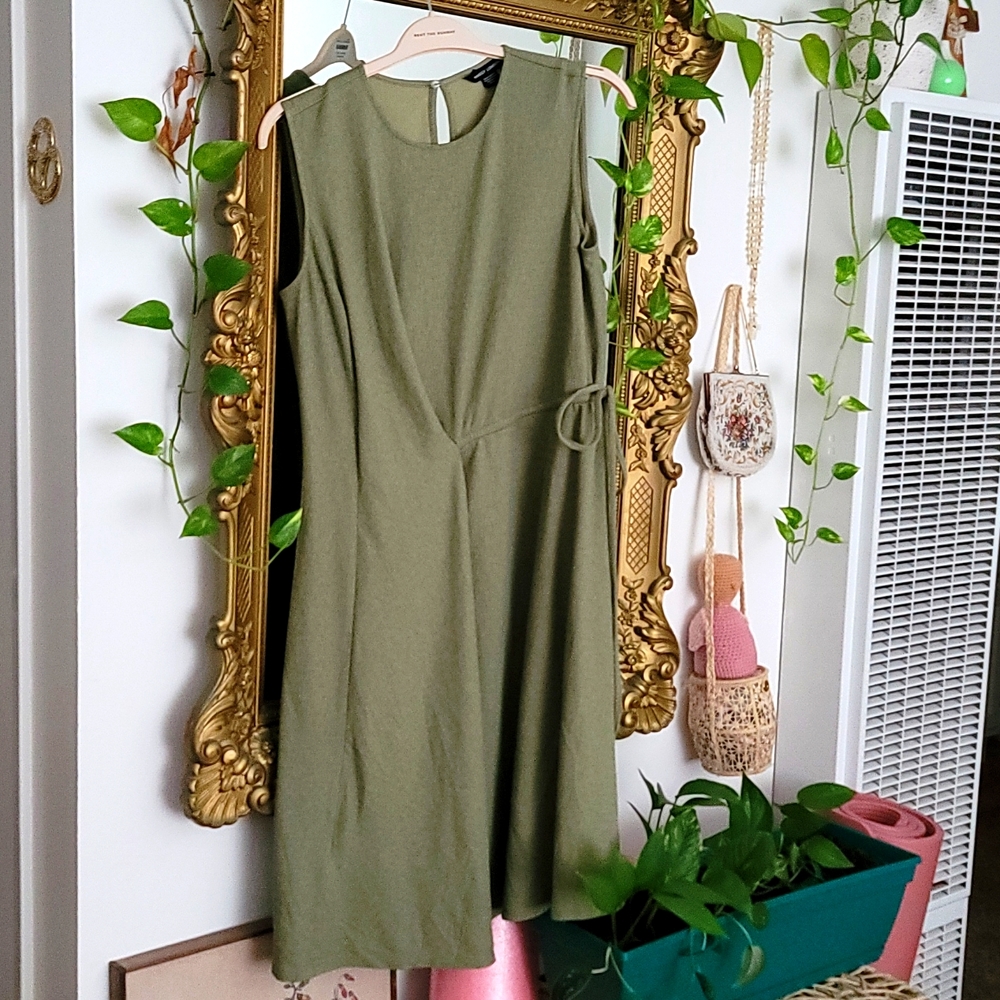 Maggie London Dress